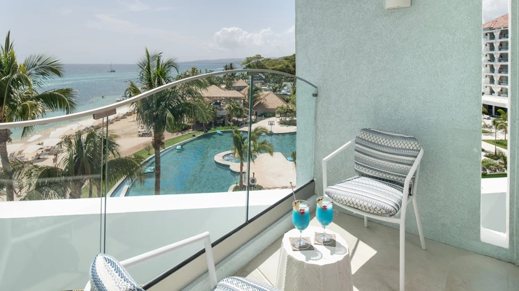 Sandals Dunn's River